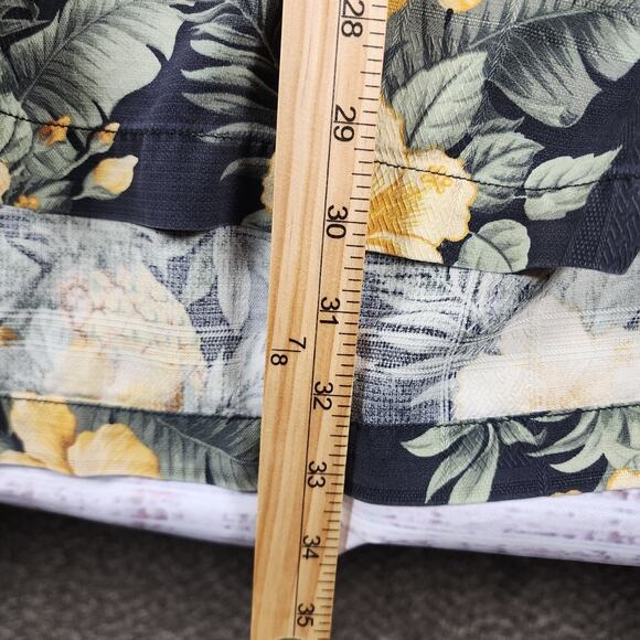 Tommy Bahama 3XB Silk Hawaiian Shirt Black Yellow Hibiscus Pineapple Island - Picture 5 of 7